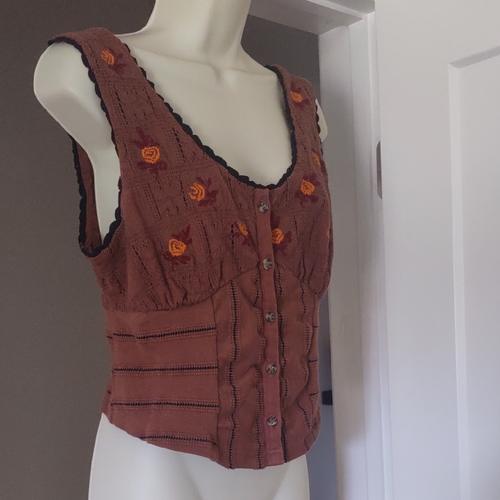 Free People Rust Brown Embroidered Button-Front Camisole - Size MEDIUM
